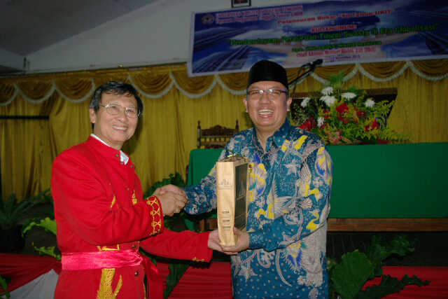 Manusia Secara Metafisik Punya Kekuatan Luar Biasa
